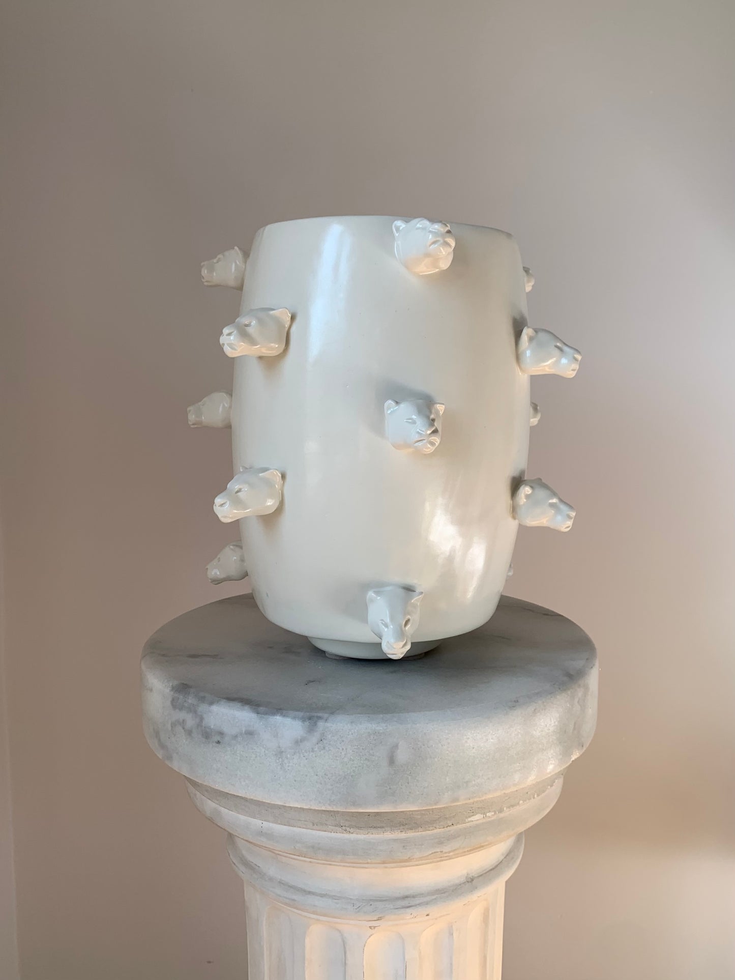 Cleo vase heads